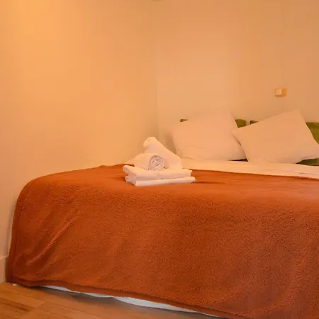 Apartmán Centre Historique De - Grand T2 De 52 M - 4 Personnes *